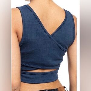 NWT ROXY Good Keepsake Crop Top Crisscross Back- Moon Indigo Size XL